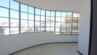 Appartement Vide Avec Terrasse  – Quartier Administratif – Tanger